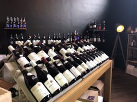 Notre cellier (tous nos vins sont disponibles à la vente à prix caviste)